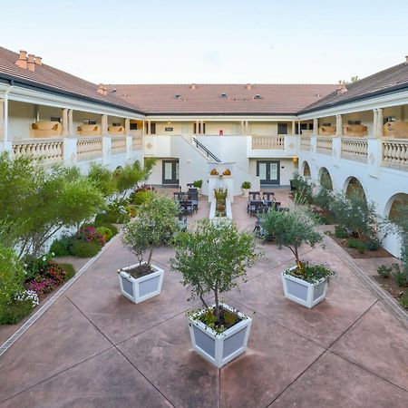 The Lodge At Healdsburg, Tapestry Collection By Hilton Exterior photo